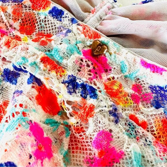 VS VICTORIAS SECRET PINK Lace White Red Blue Floral Print Ruffle Bra Bralette M - Picture 9 of 11